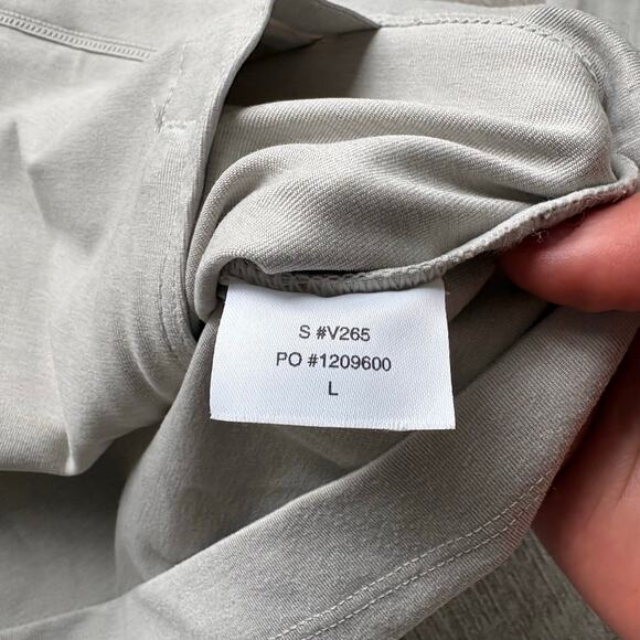 Vuori Men's Sunday Element Track Jacket - Picture 5 of 5